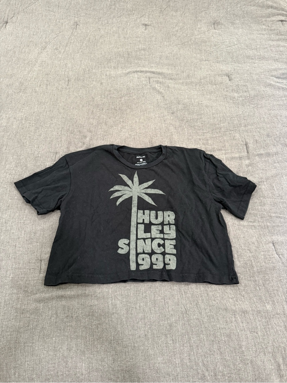 Hurley Black Crop Tee with Gray Palm Graphic